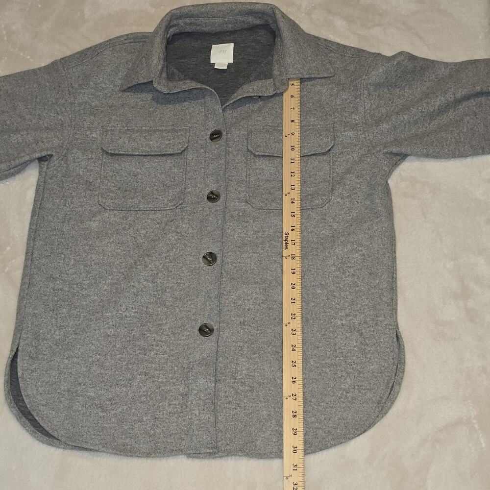 H&M Gray Button Up Overshirt Shacket Jacket Men’s Small Relaxed Fit Long Sleeve - Picture 9 of 13